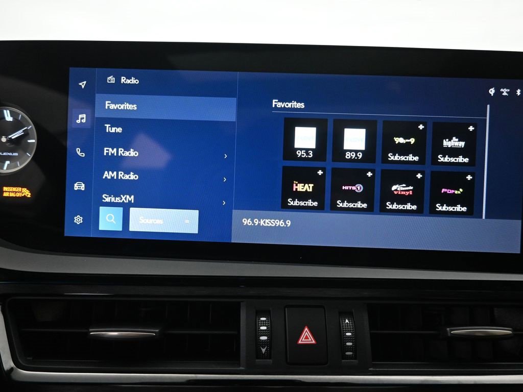 Used 2023 Lexus ES 350 w/ Premium Package image 14