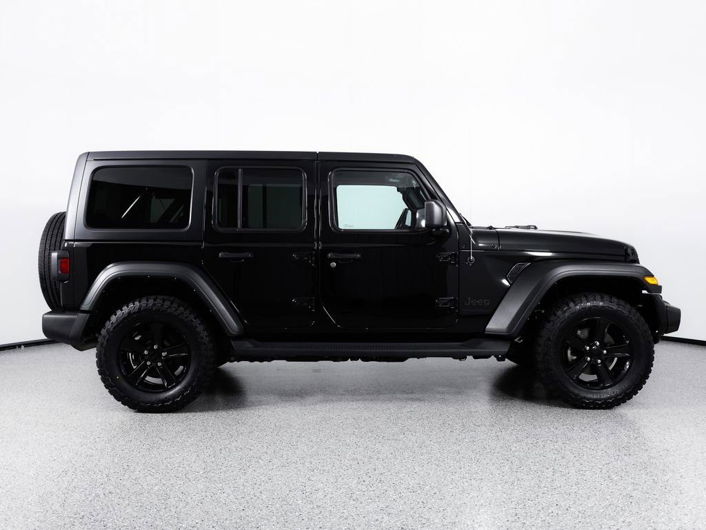 Used 2023 Jeep Wrangler Unlimited Sport AWD/4WD image 9