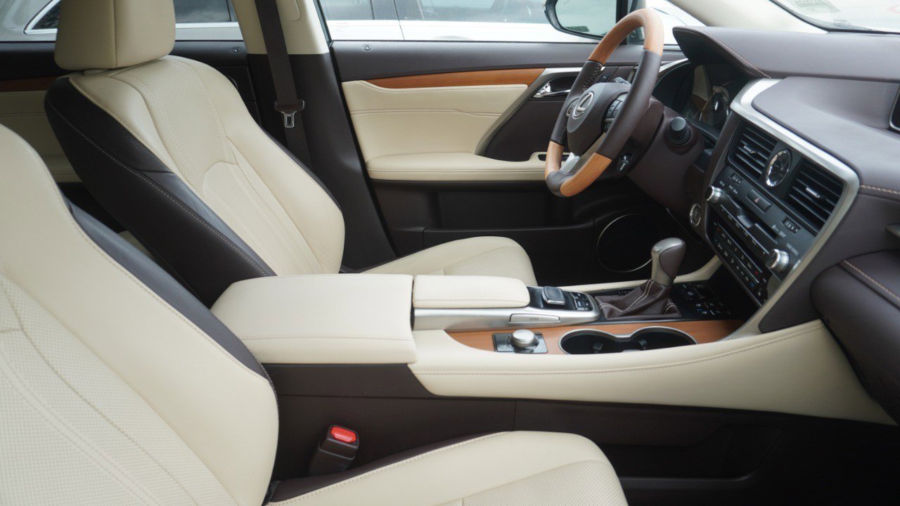 Used 2018 Lexus RX 350 FWD w/ Premium Package image 8