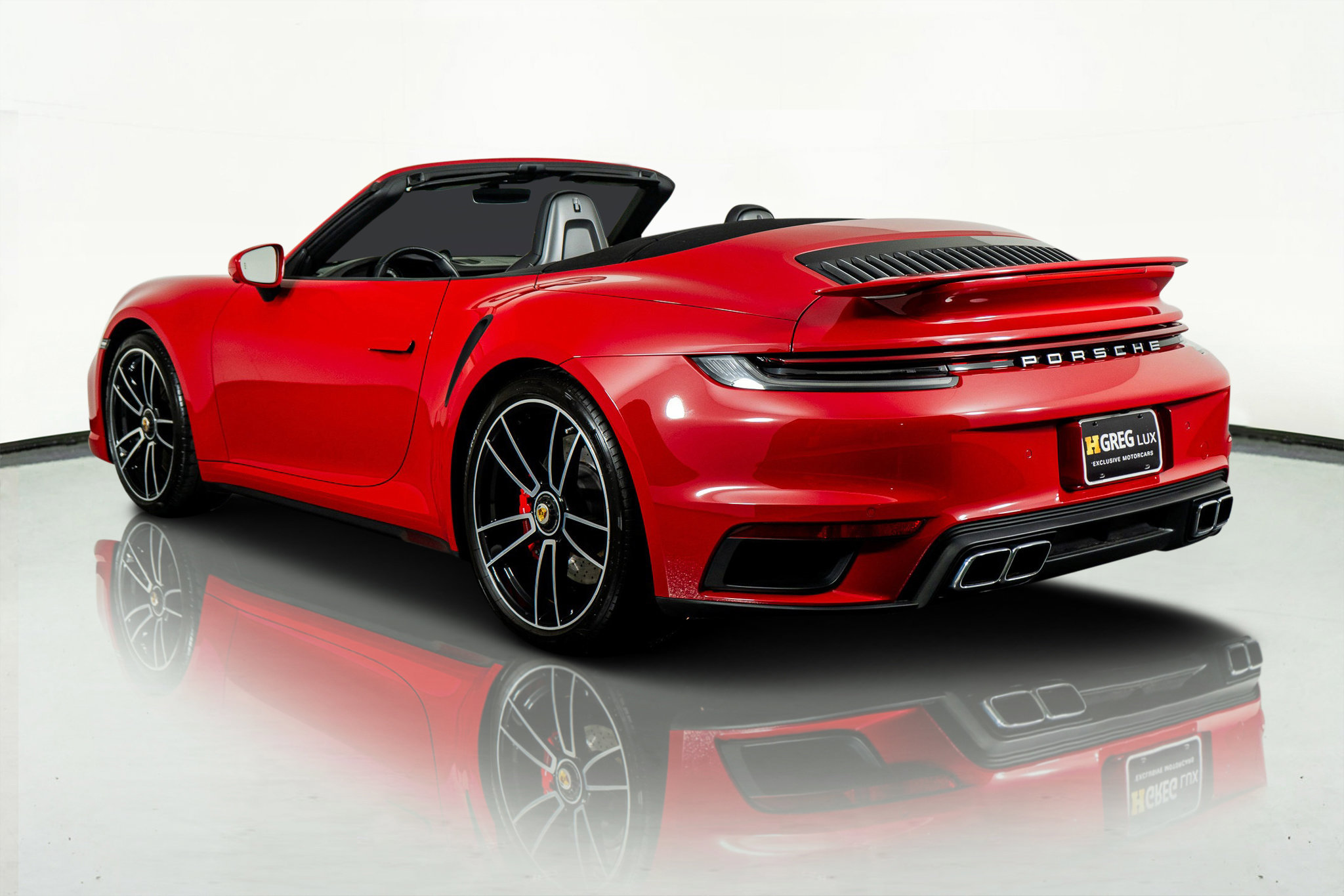 Used 2024 Porsche 911 Turbo AWD/4WD image 16