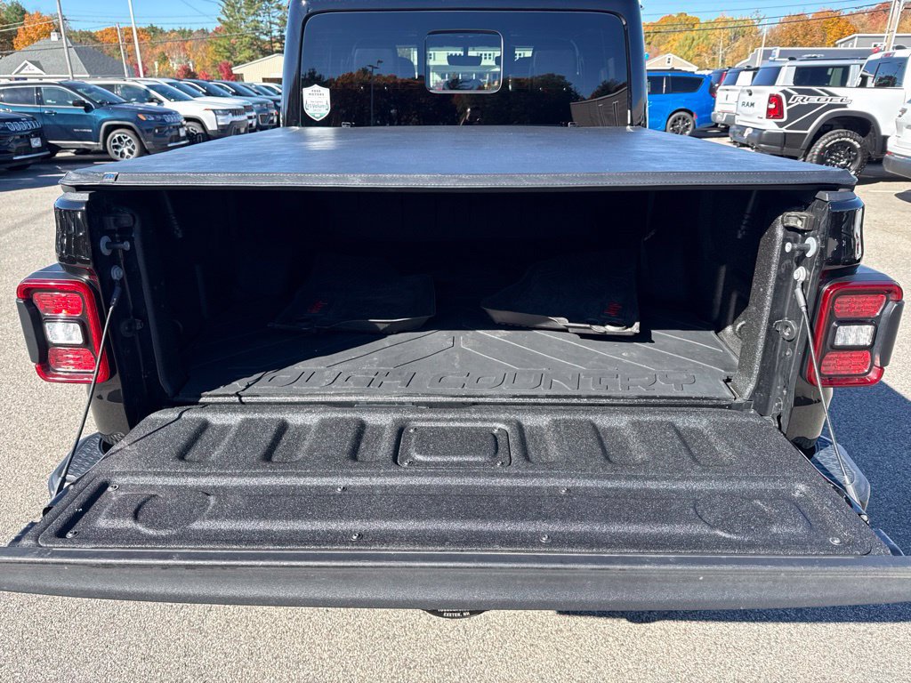 Certified 2023 Jeep Gladiator Mojave w/ LED Lighting Group AWD/4WD image 21