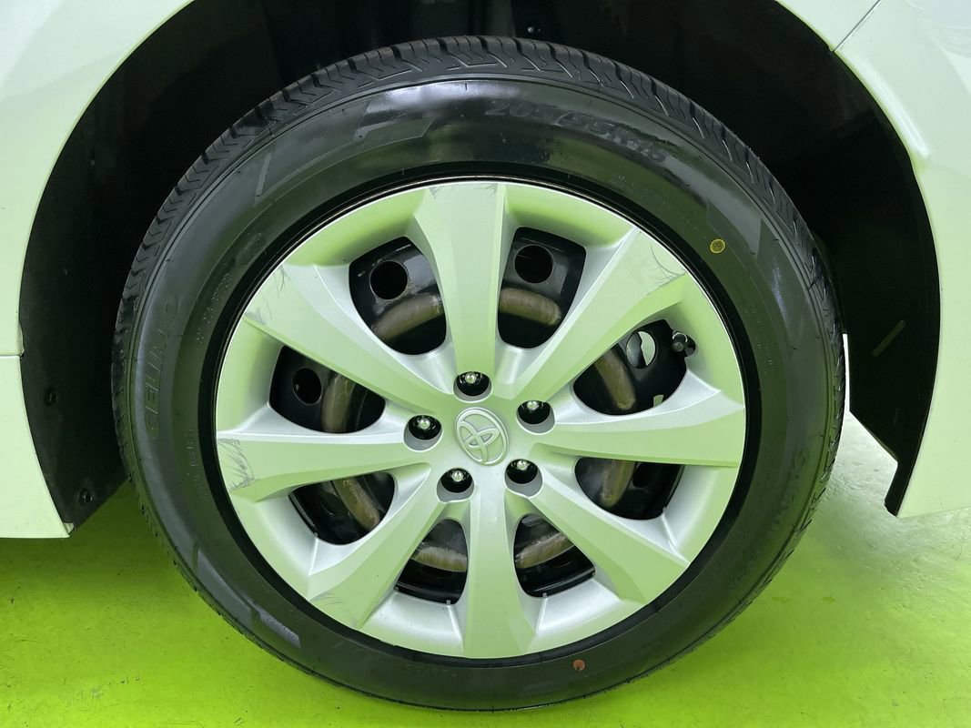 Used 2022 Toyota Corolla LE FWD image 15