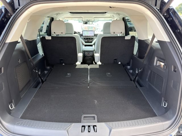 Used 2026 Ford Explorer Platinum w/ LUX Leather Package AWD/4WD image 55