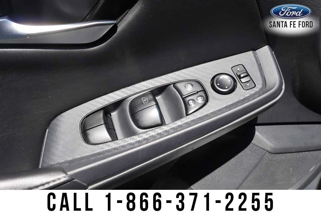 Used 2024 Nissan Sentra SV FWD image 8