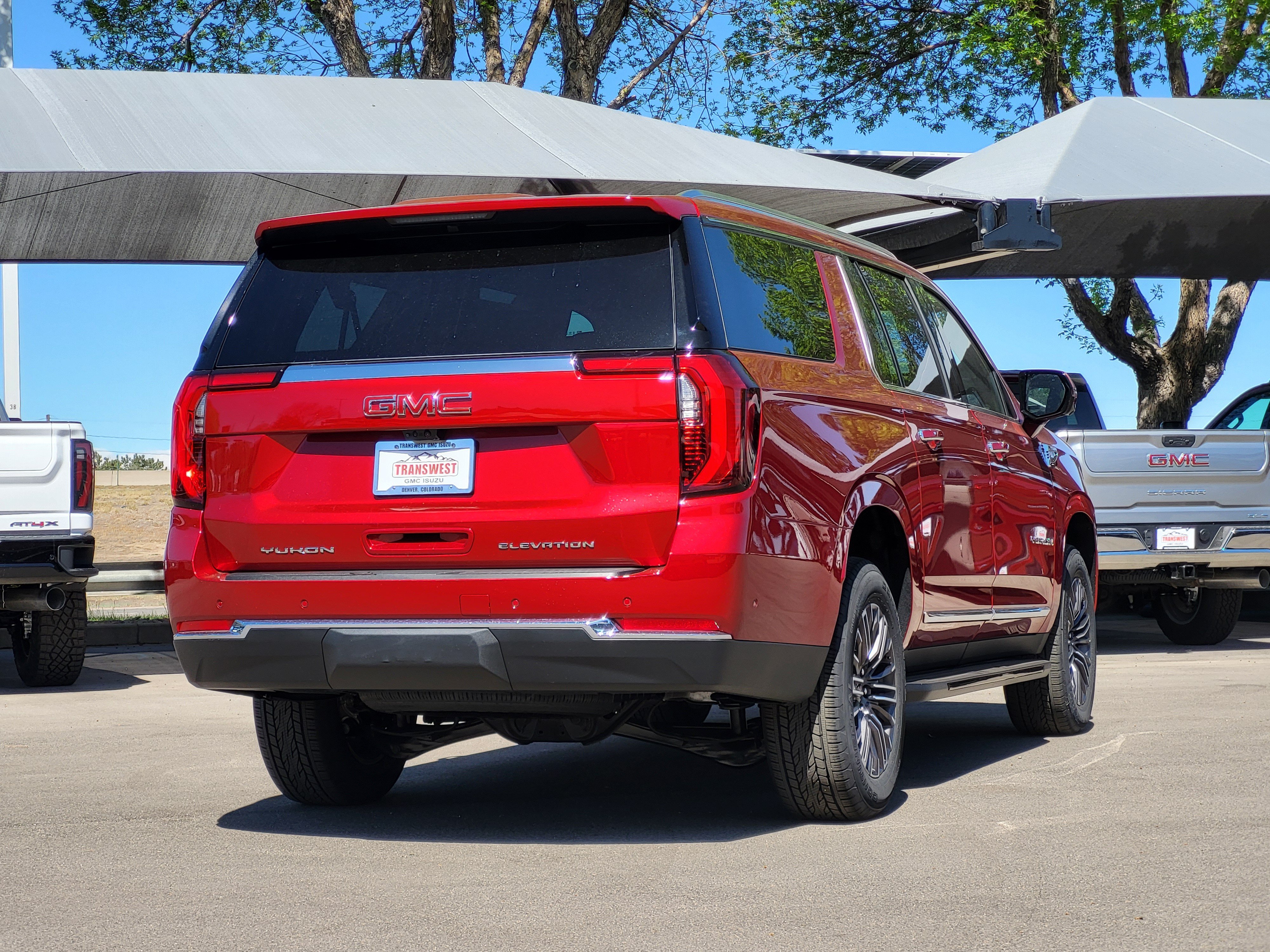 New 2026 GMC Yukon XL Elevation w/ Elevation Premium Package AWD/4WD image 7