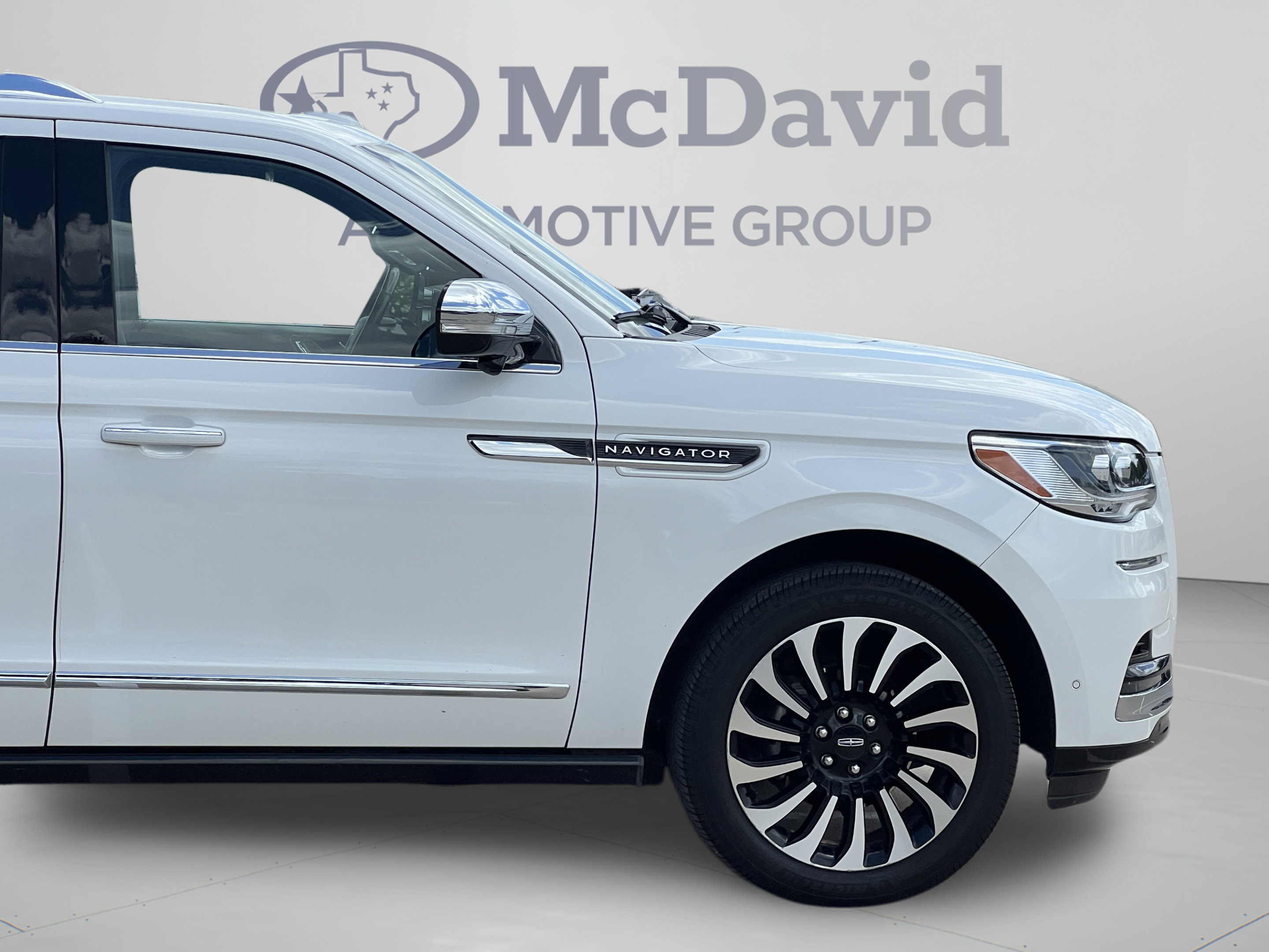Used 2023 Lincoln Navigator Black Label AWD/4WD image 35