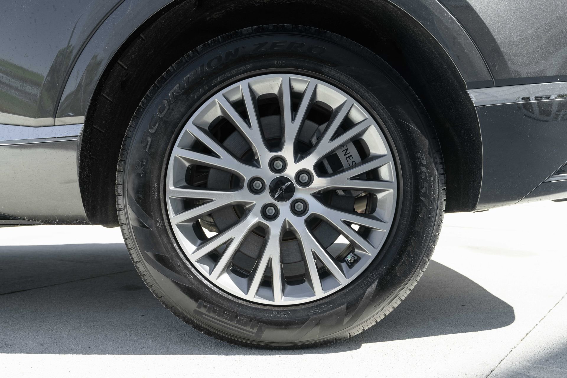 Used 2025 Genesis GV80 2.5T Standard image 29