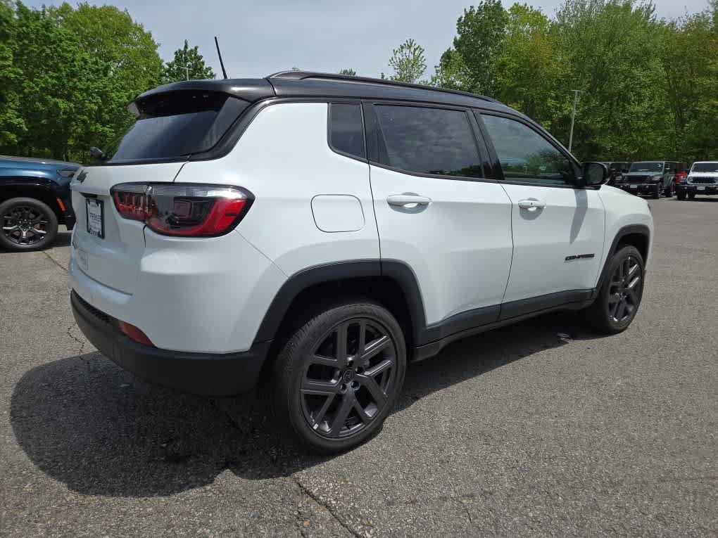 Used 2026 Jeep Compass Limited AWD/4WD image 4