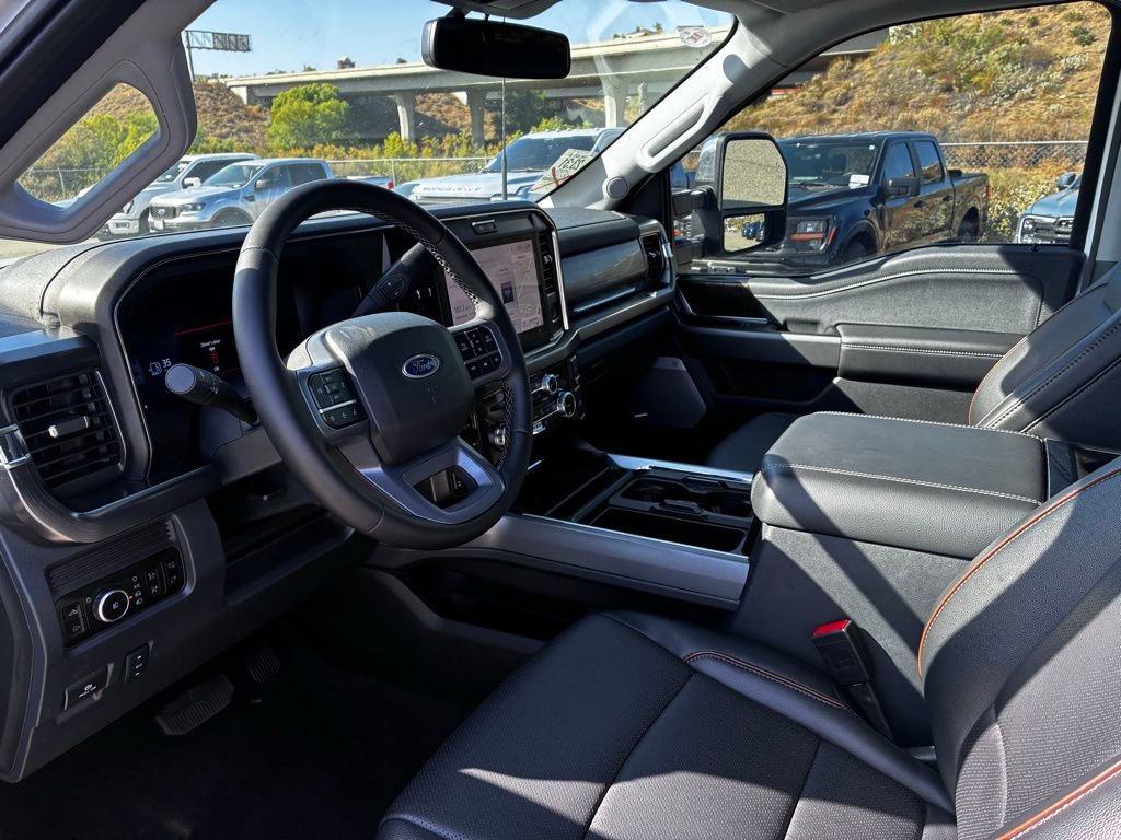 Used 2025 Ford F250 Lariat w/ Chrome Package AWD/4WD image 10
