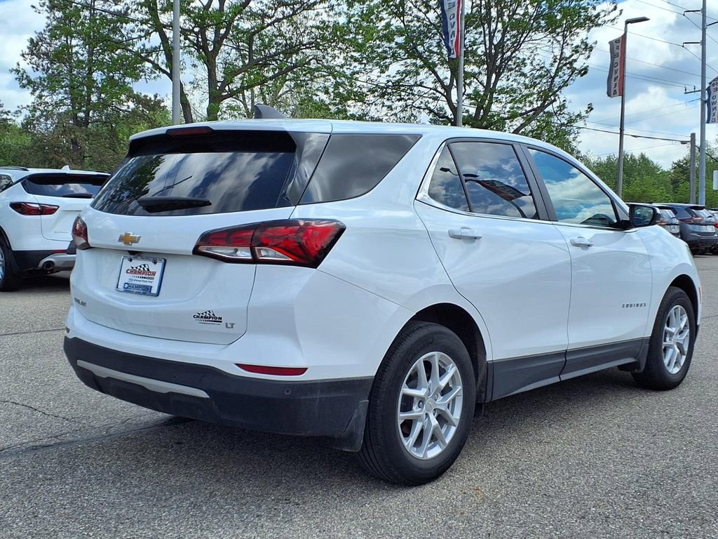 Used 2024 Chevrolet Equinox LT FWD image 5