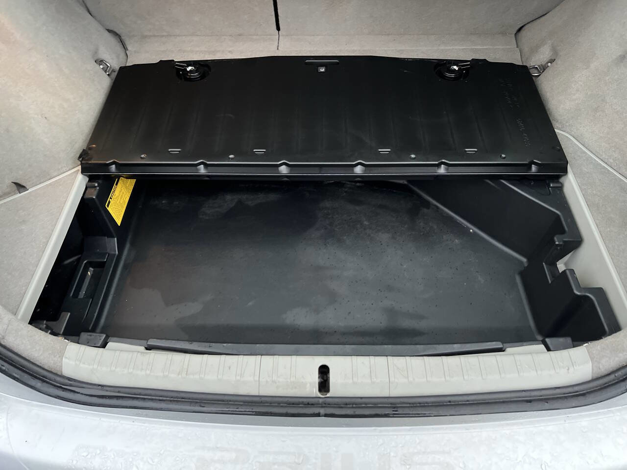 Used 2010 Toyota Prius Two image 29