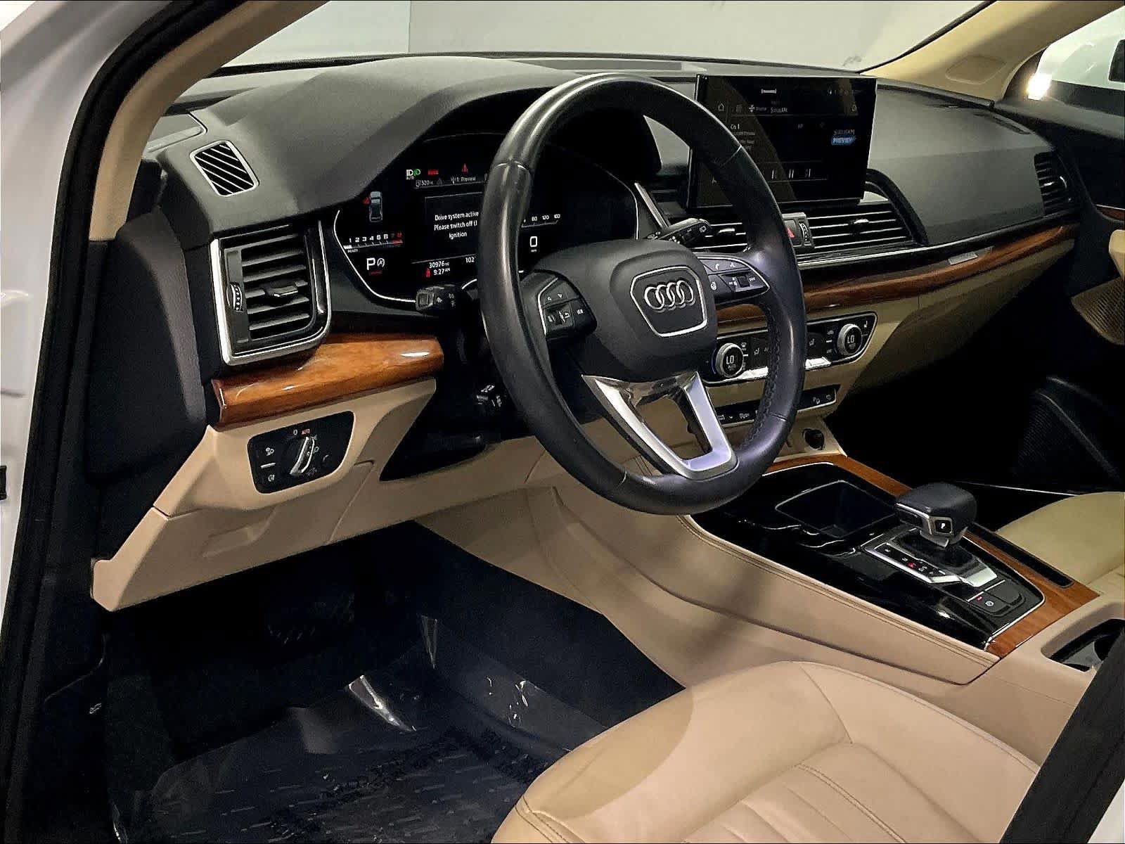 Certified 2023 Audi Q5 2.0T Premium Plus w/ Premium Plus Package AWD/4WD image 15