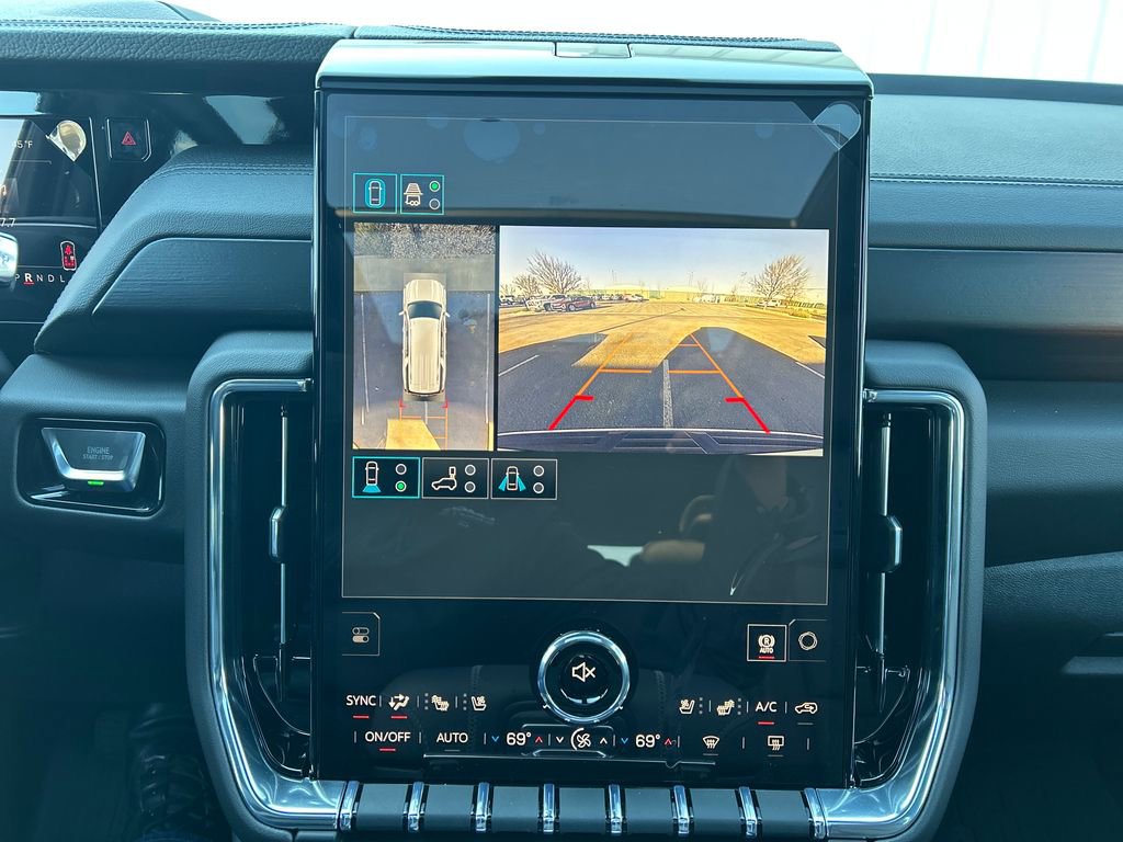 New 2026 GMC Yukon XL Denali image 18