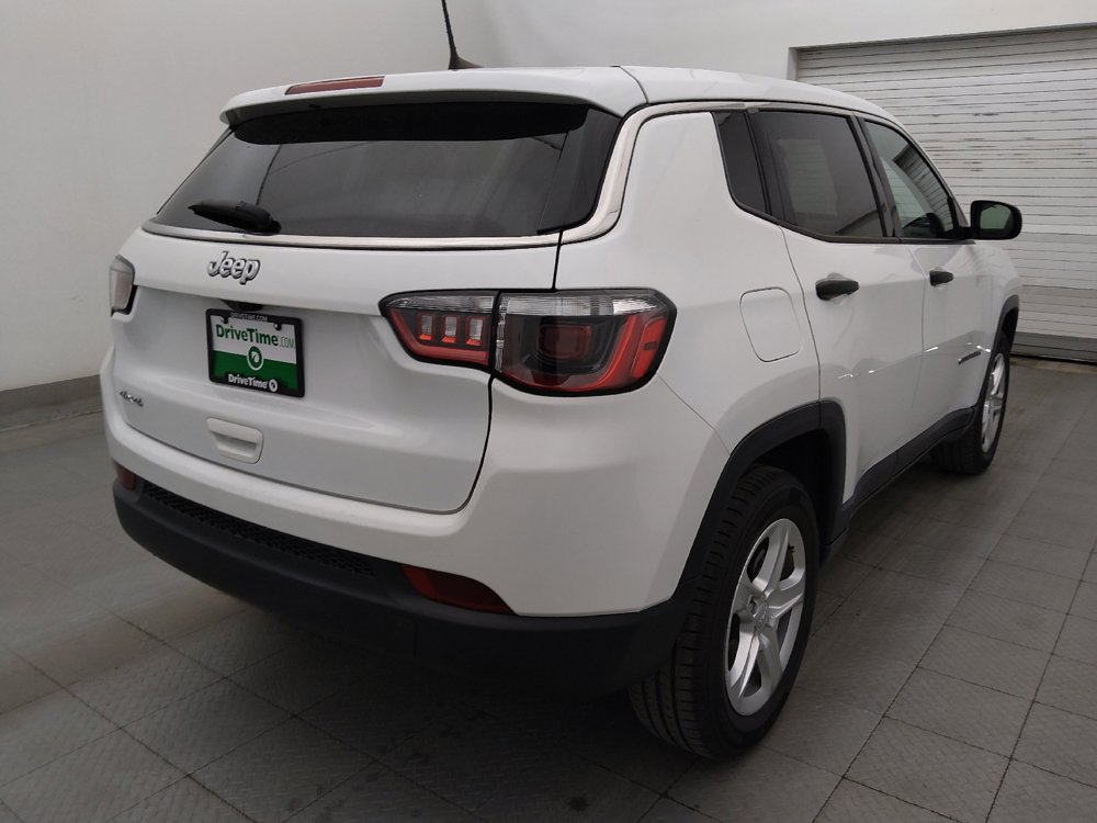Used 2023 Jeep Compass Sport AWD/4WD image 9