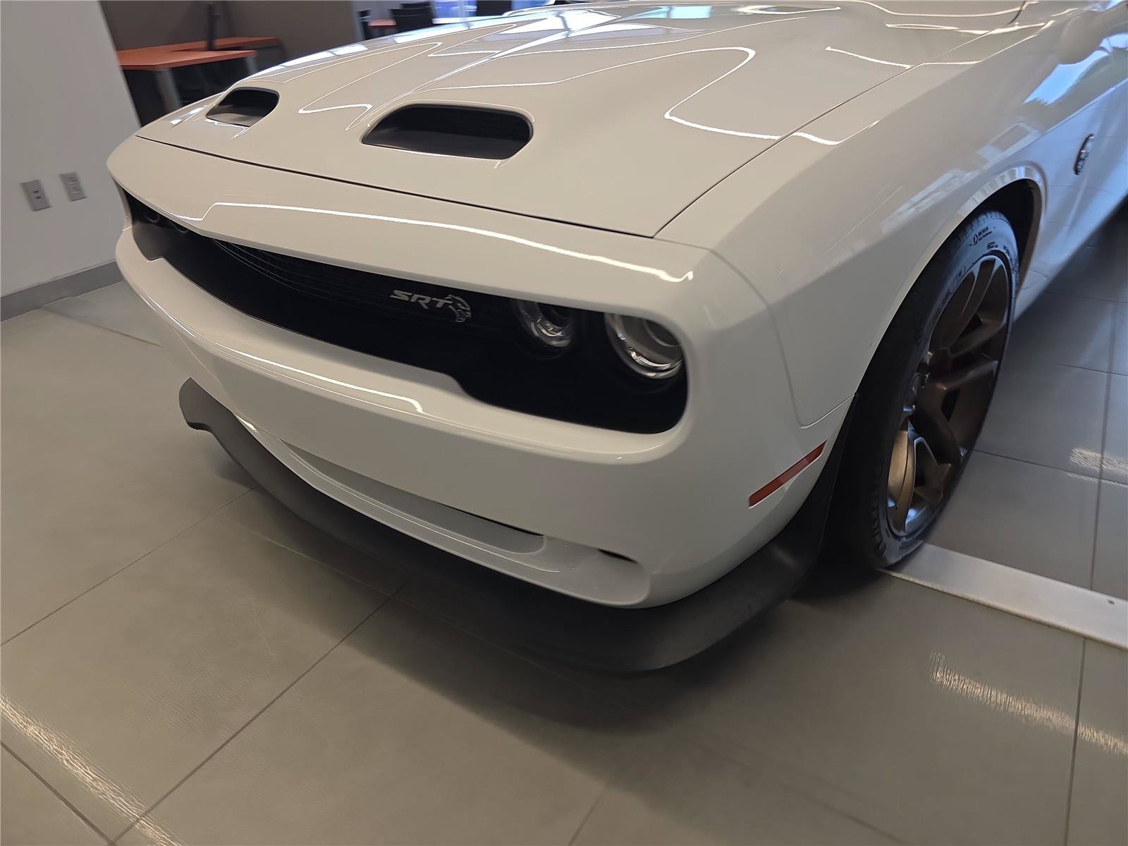 Used 2023 Dodge Challenger SRT Hellcat RWD image 8