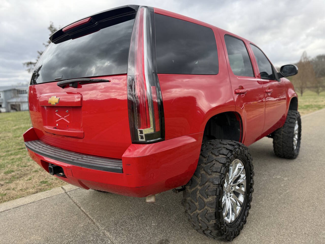 Used 2014 Chevrolet Tahoe 4WD w/ Skid Plate Package image 5