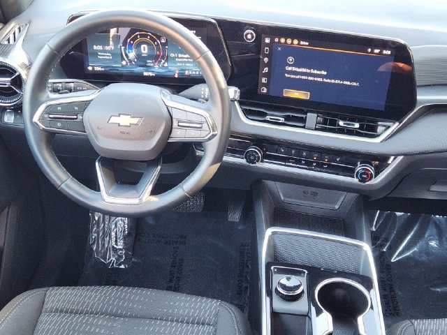 Used 2026 Chevrolet Equinox LT FWD image 27