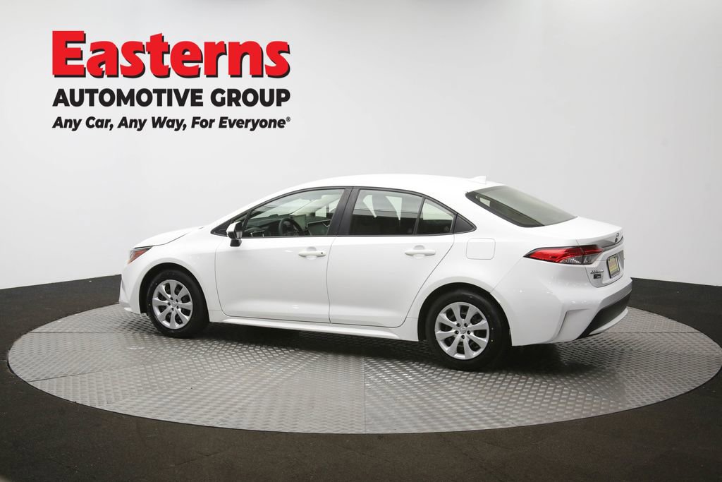 Used 2022 Toyota Corolla LE image 61
