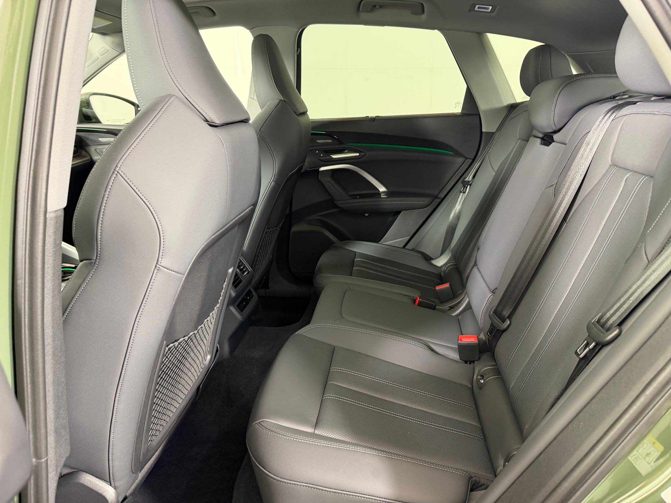 Used 2025 Audi Q5 Premium Plus w/ Premium Plus AWD/4WD image 21
