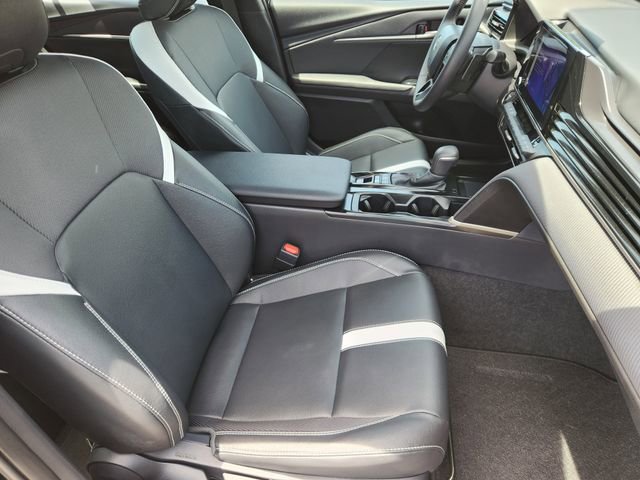 Used 2026 Toyota Camry SE FWD image 12