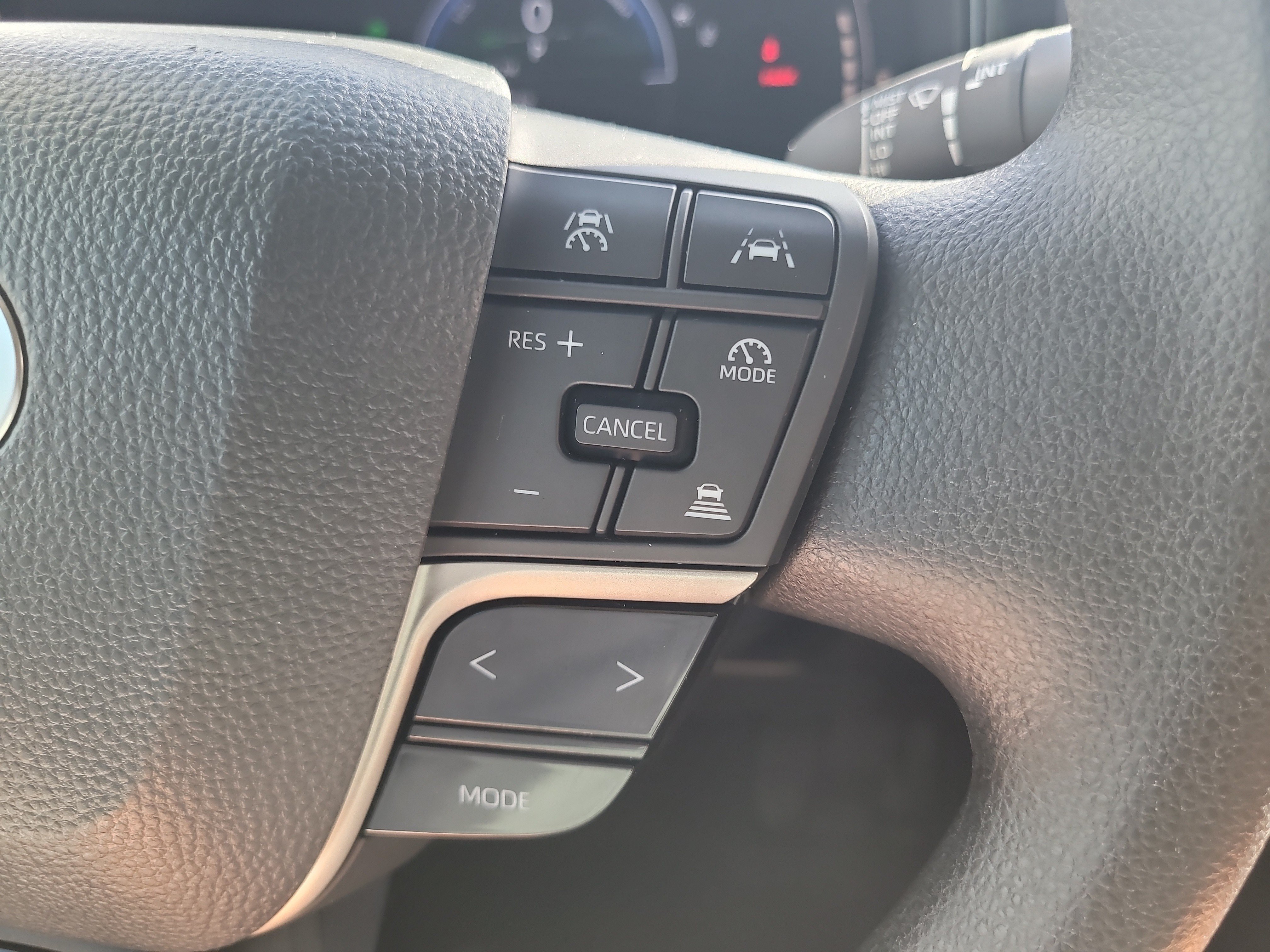 Used 2026 Toyota Camry LE FWD image 29