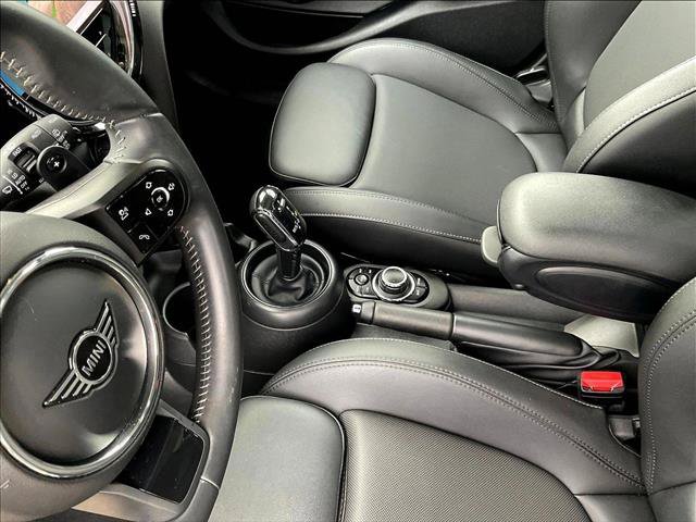 Used 2023 MINI Cooper S FWD image 13