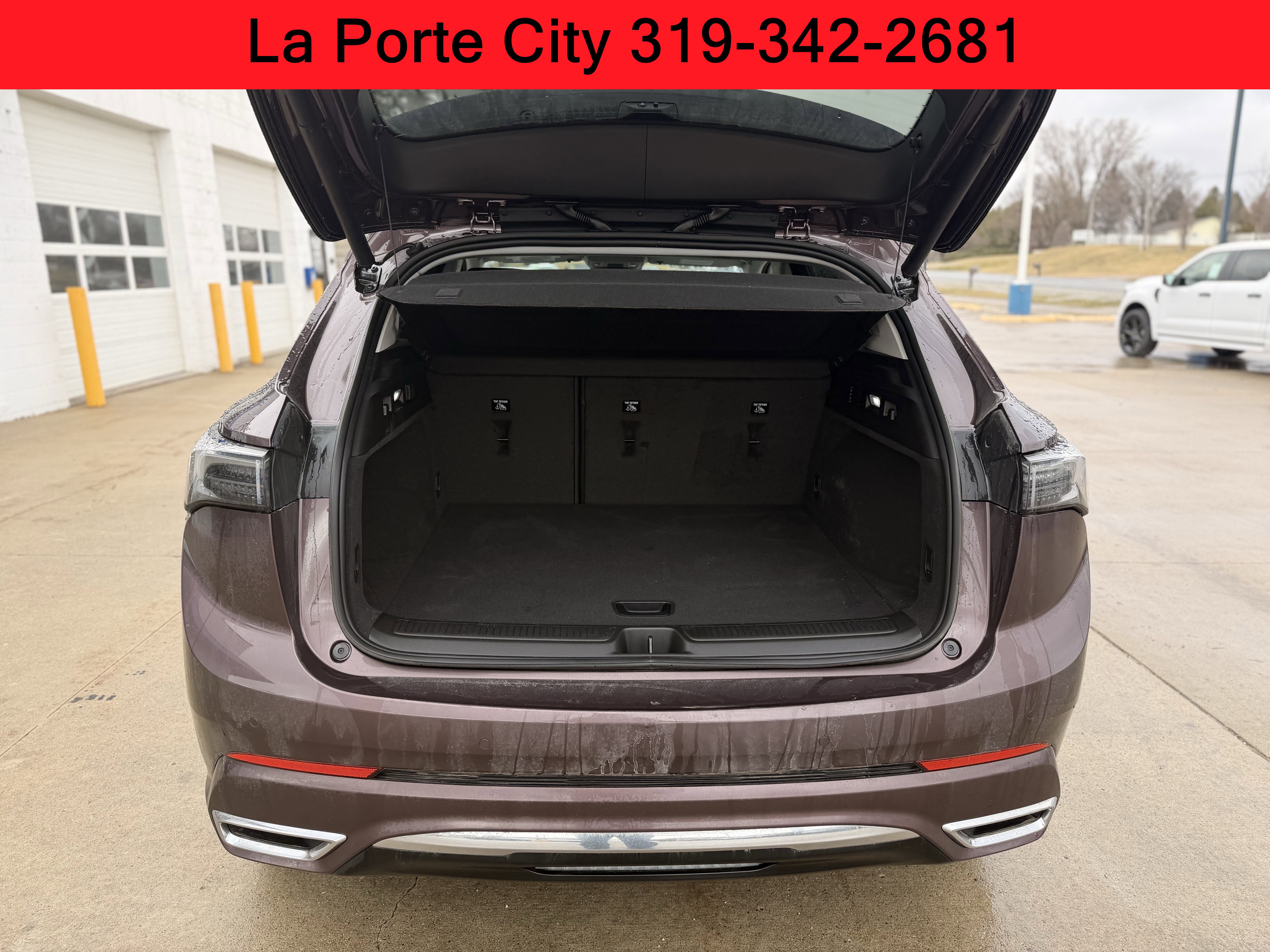 Used 2025 Buick Envision Avenir image 5