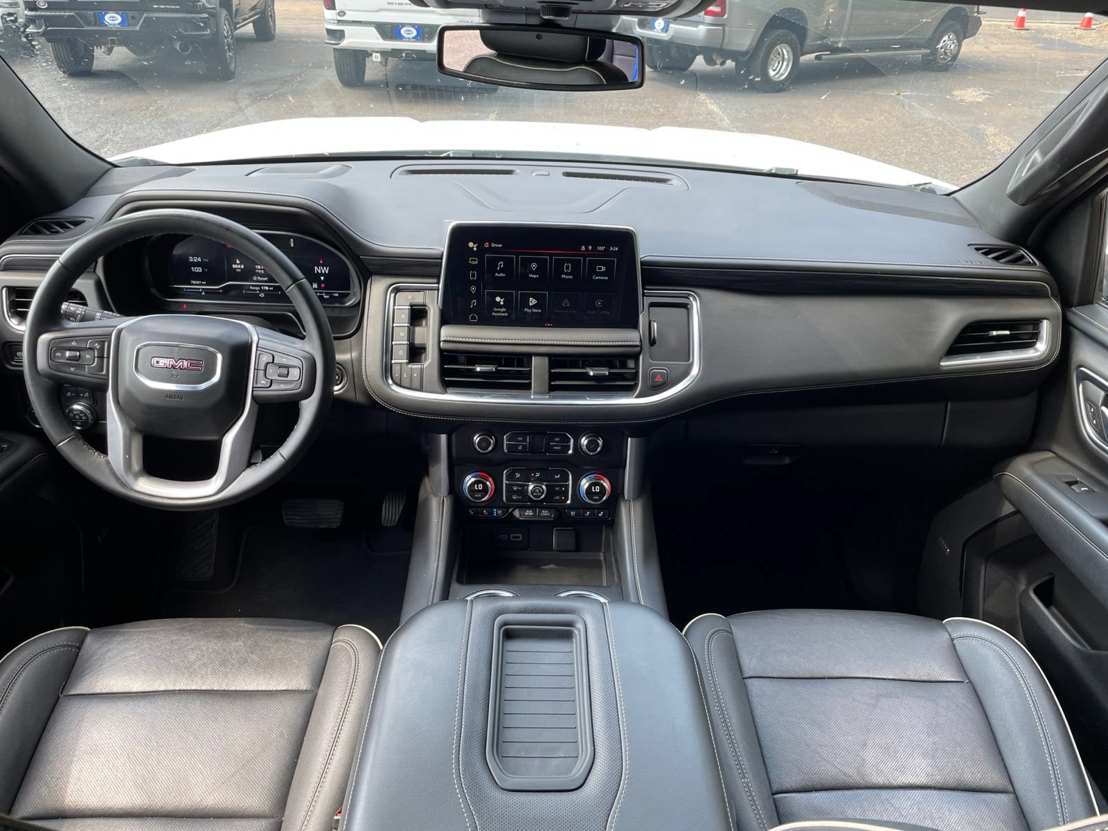 Used 2024 GMC Yukon SLT AWD/4WD image 22