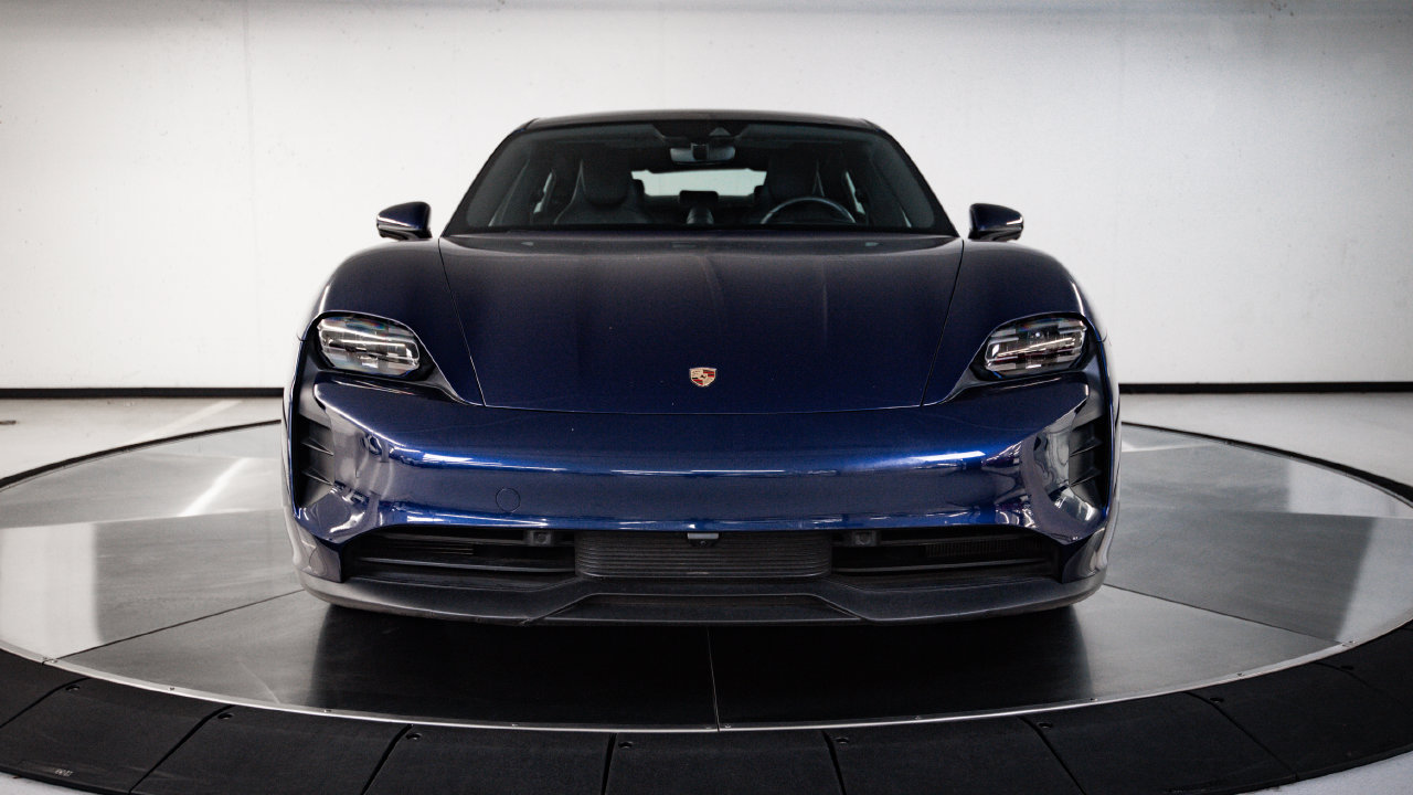 Certified 2023 Porsche Taycan RWD image 10