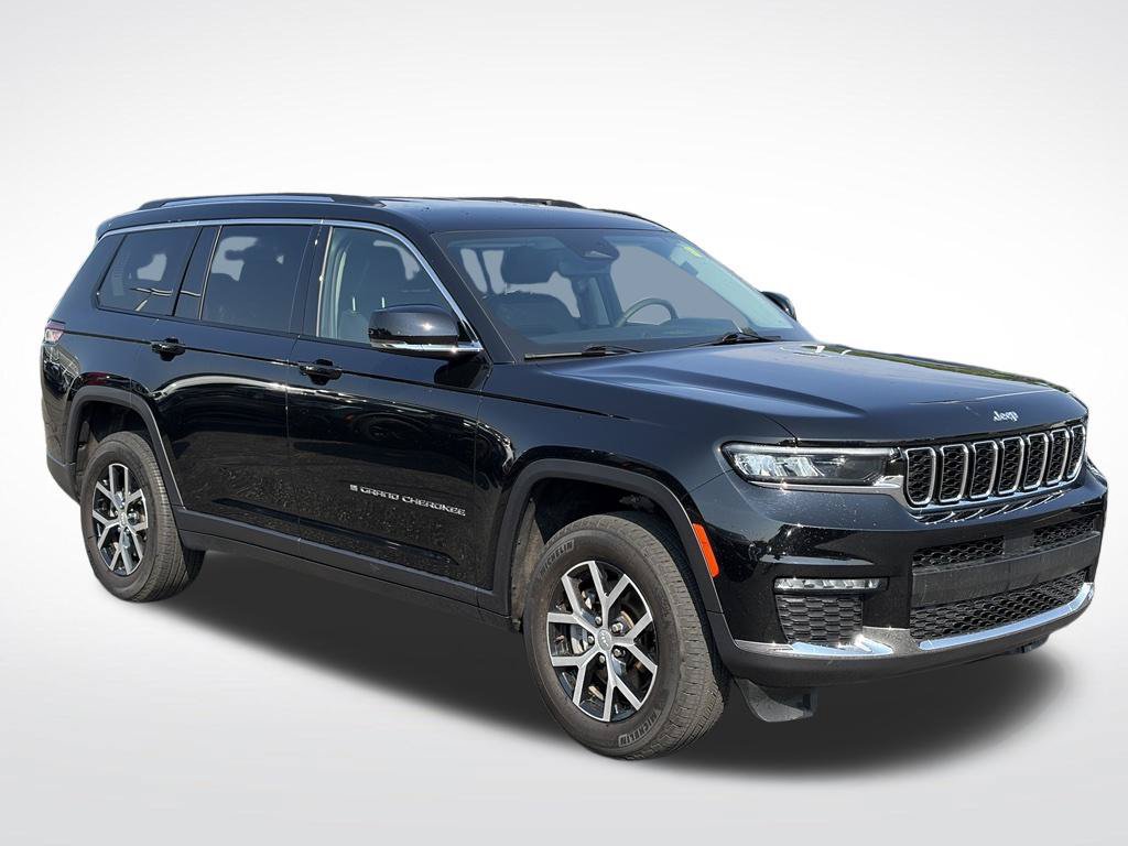 Certified 2024 Jeep Grand Cherokee L Limited AWD/4WD image 3