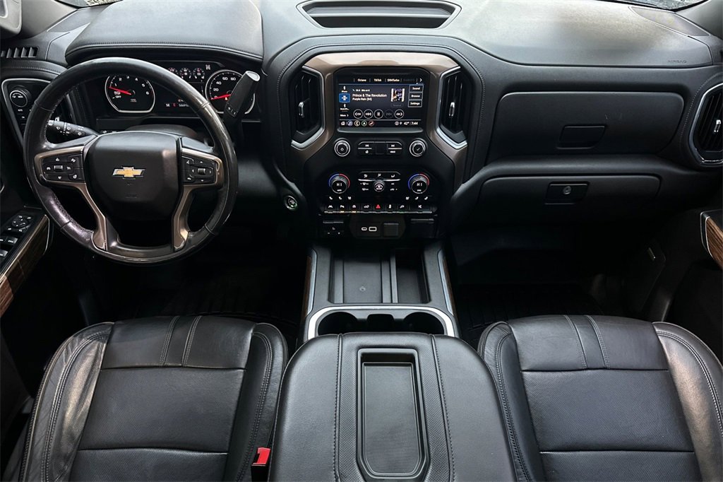 Used 2021 Chevrolet Silverado 1500 High Country w/ Technology Package image 14