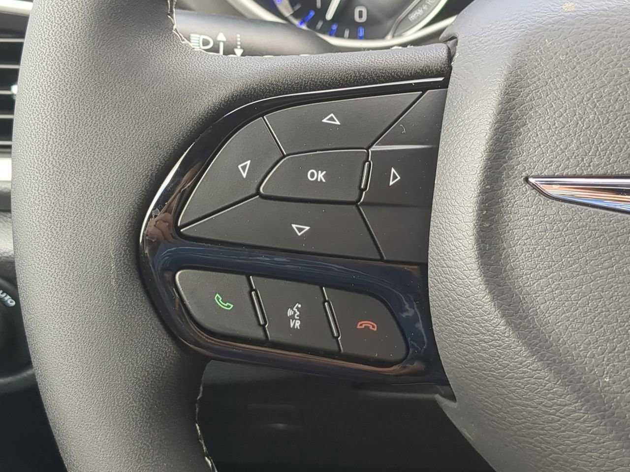 New 2026 Chrysler Pacifica Select image 22