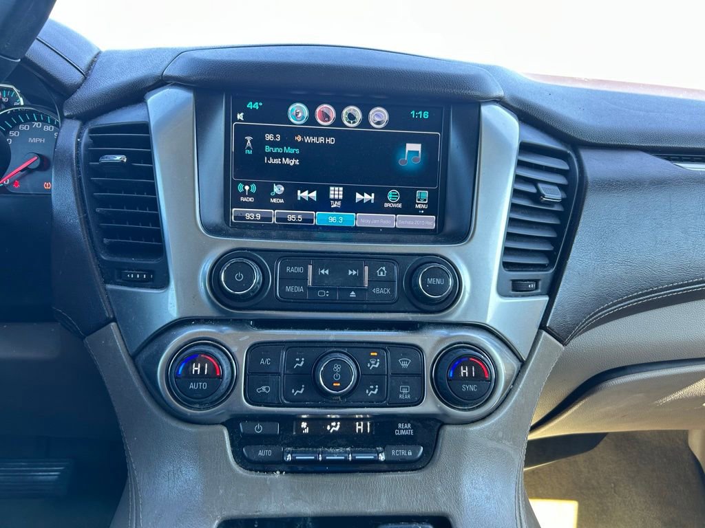 Used 2016 Chevrolet Suburban LS image 20