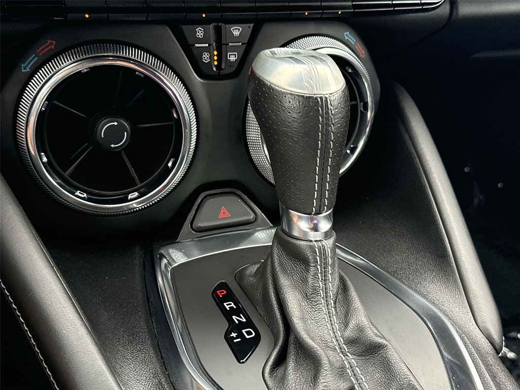 Used 2019 Chevrolet Camaro SS RWD image 14