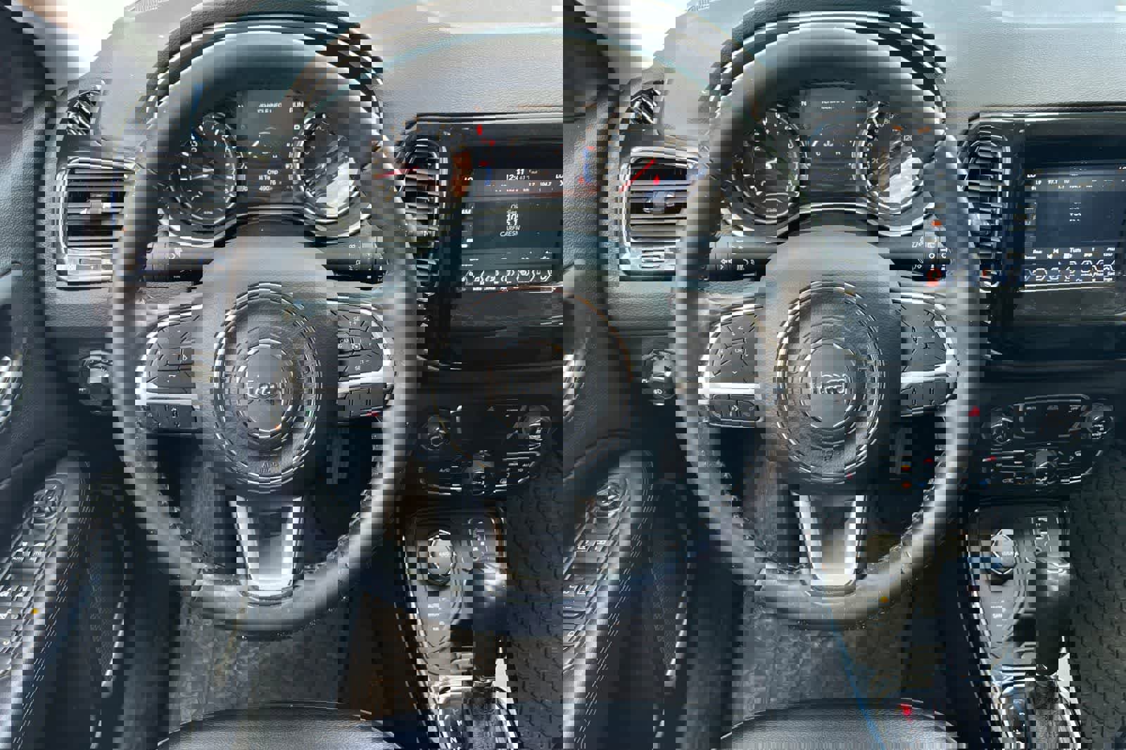 Used 2021 Jeep Compass Latitude AWD/4WD image 16