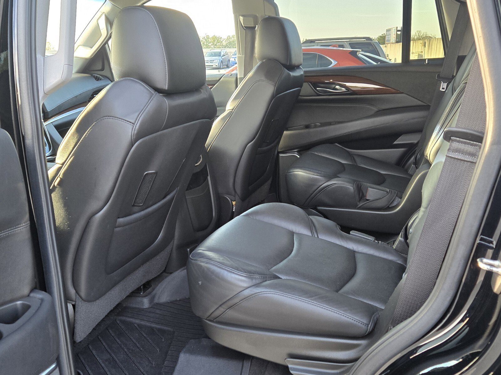 Used 2020 Cadillac Escalade Luxury image 5