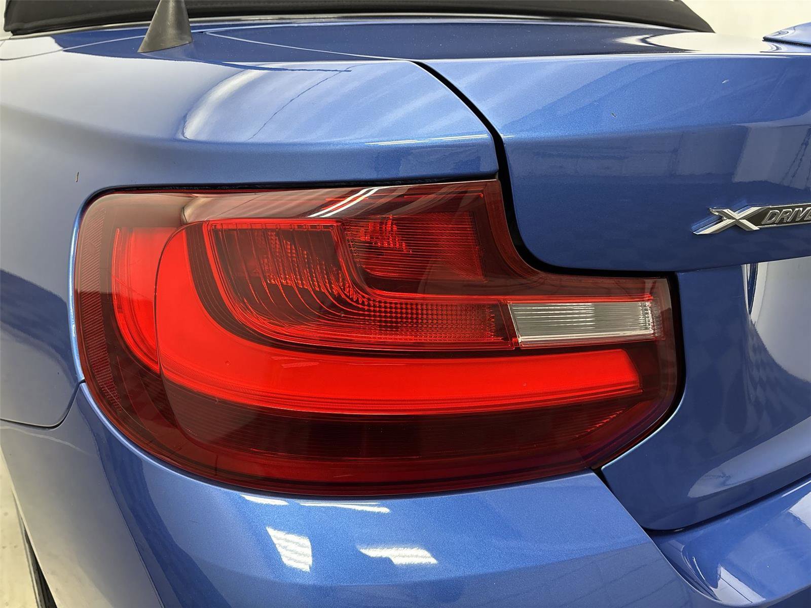 Used 2017 BMW 230i xDrive Convertible AWD/4WD image 19