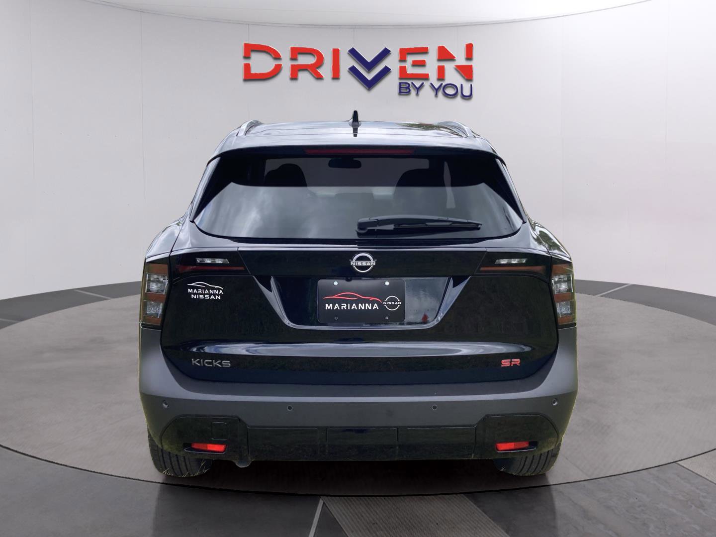 New 2025 Nissan Kicks SR image 4