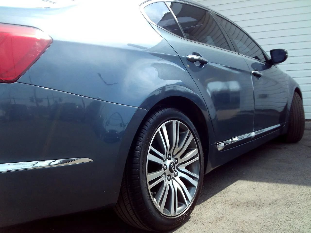 Used 2015 Kia Cadenza Premium FWD image 6