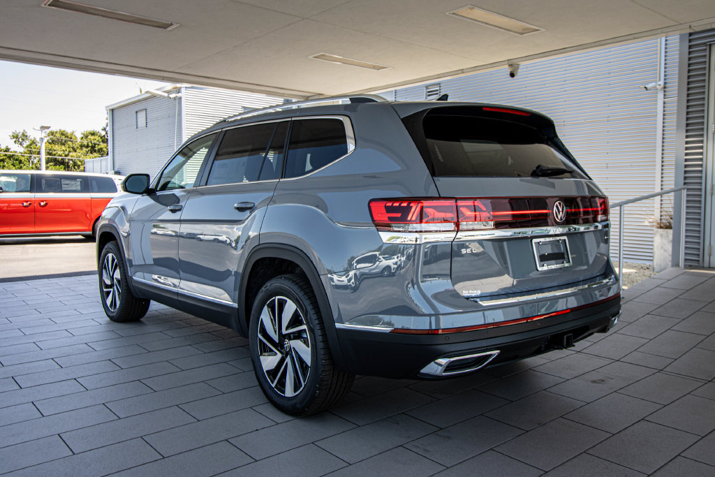 New 2026 Volkswagen Atlas SEL AWD/4WD image 14