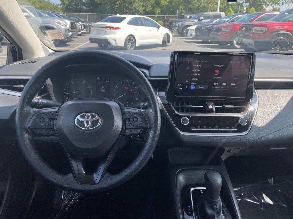 Used 2024 Toyota Corolla LE FWD image 18