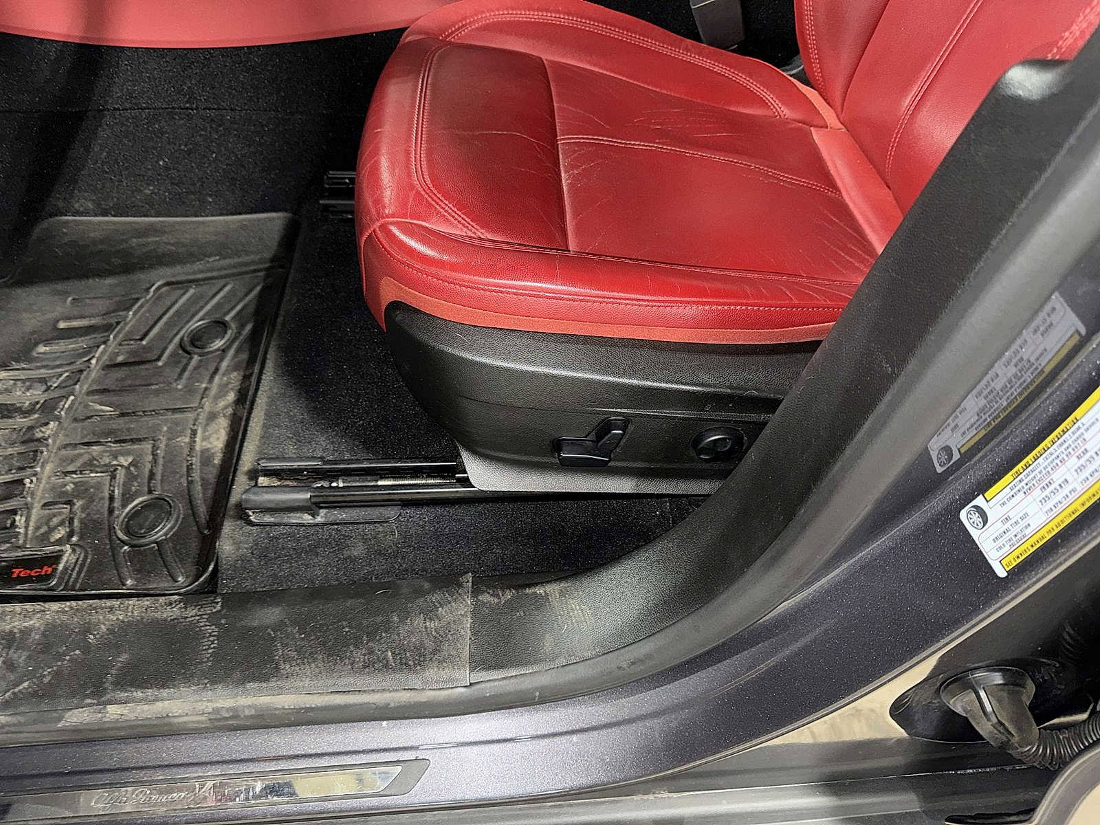 Used 2019 Alfa Romeo Stelvio Ti image 22