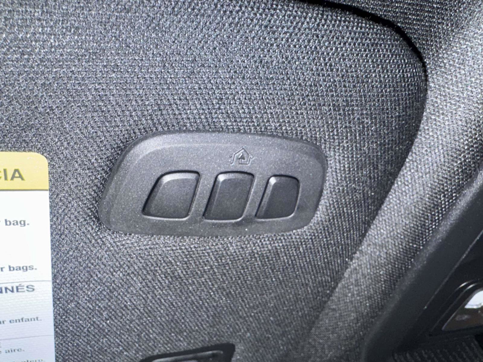 Certified 2026 Ford Explorer ST-Line w/ ST-Line Street Pack image 36