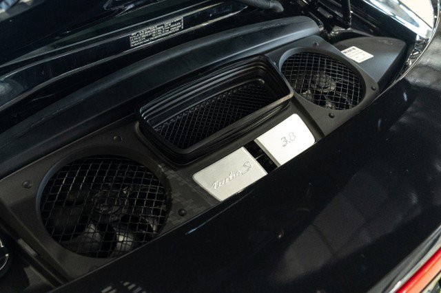 Used 2017 Porsche 911 Turbo S image 11