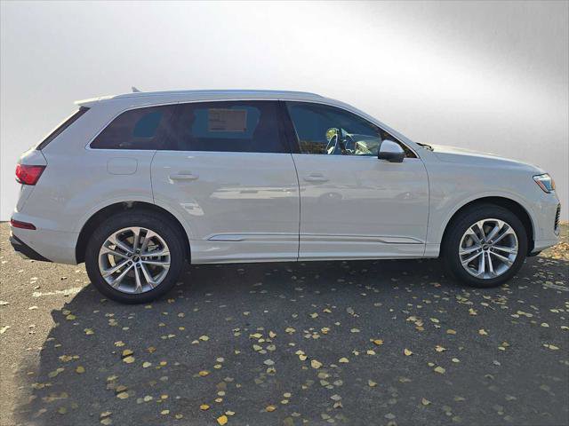 Used 2025 Audi Q7 3.0T Premium Plus AWD/4WD image 6