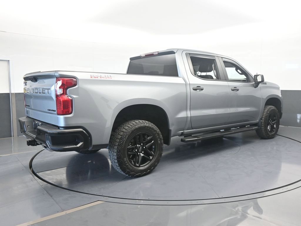 Used 2024 Chevrolet Silverado 1500 Custom Trail Boss w/ LPO, Dark Essentials Package image 6