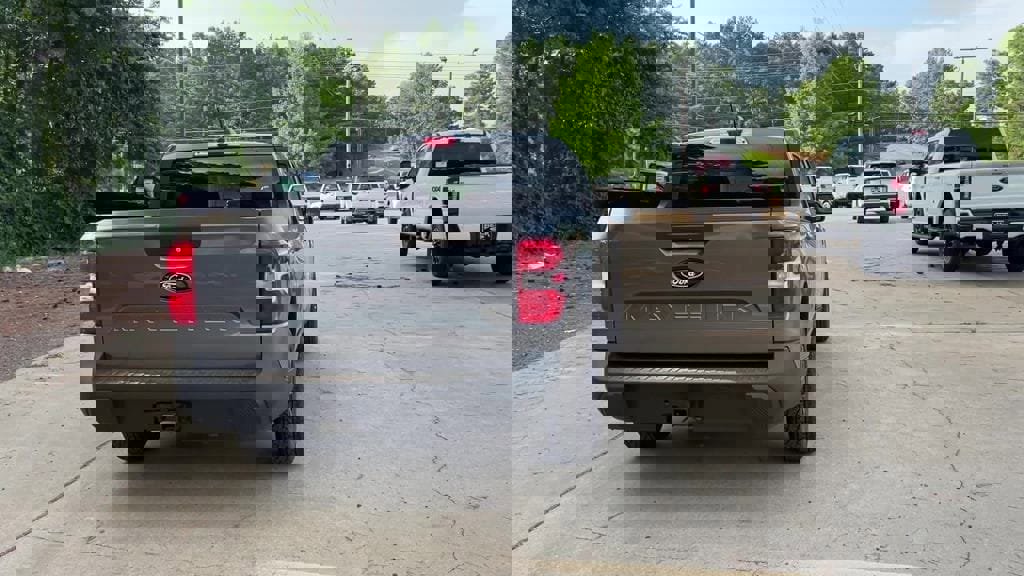 New 2025 Ford Maverick XLT w/ XLT Luxury Package image 6