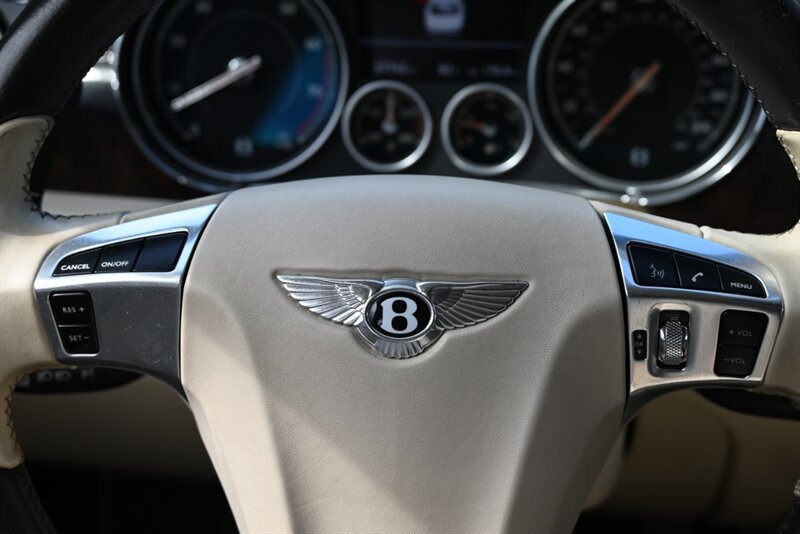 Used 2016 Bentley Flying Spur V8 AWD/4WD image 30