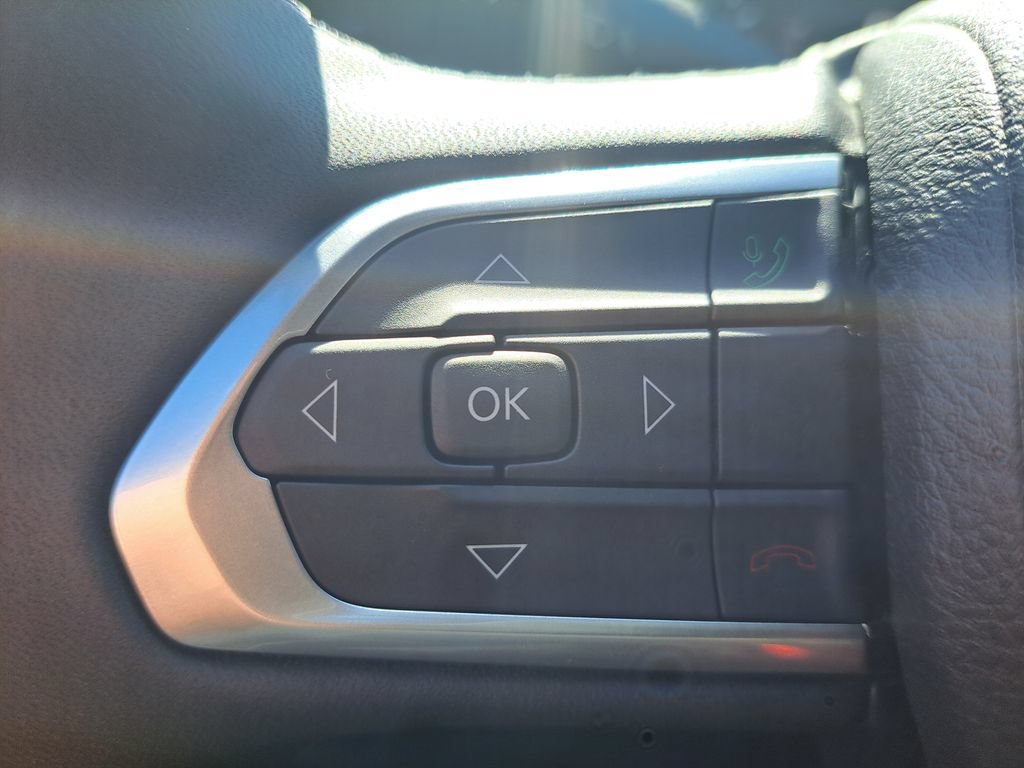 New 2026 Jeep Compass Latitude AWD/4WD image 18