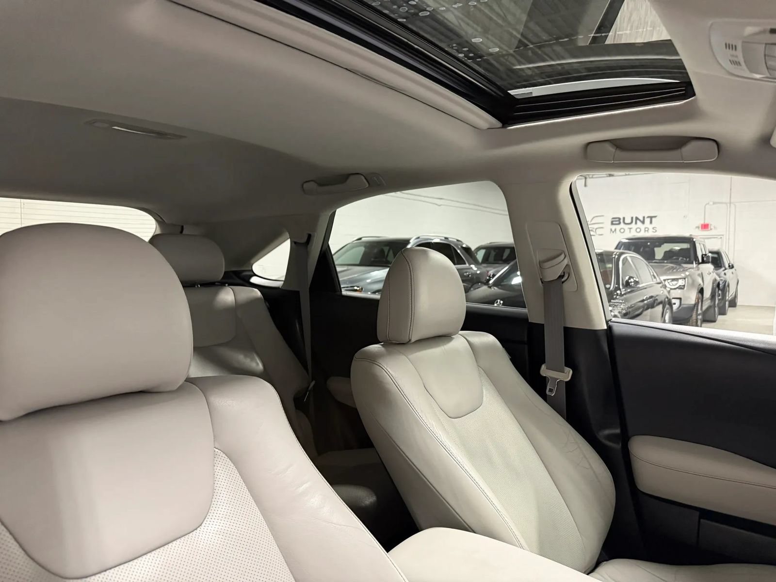 Used 2013 Lexus RX 450h AWD w/ Navigation Pkg image 63